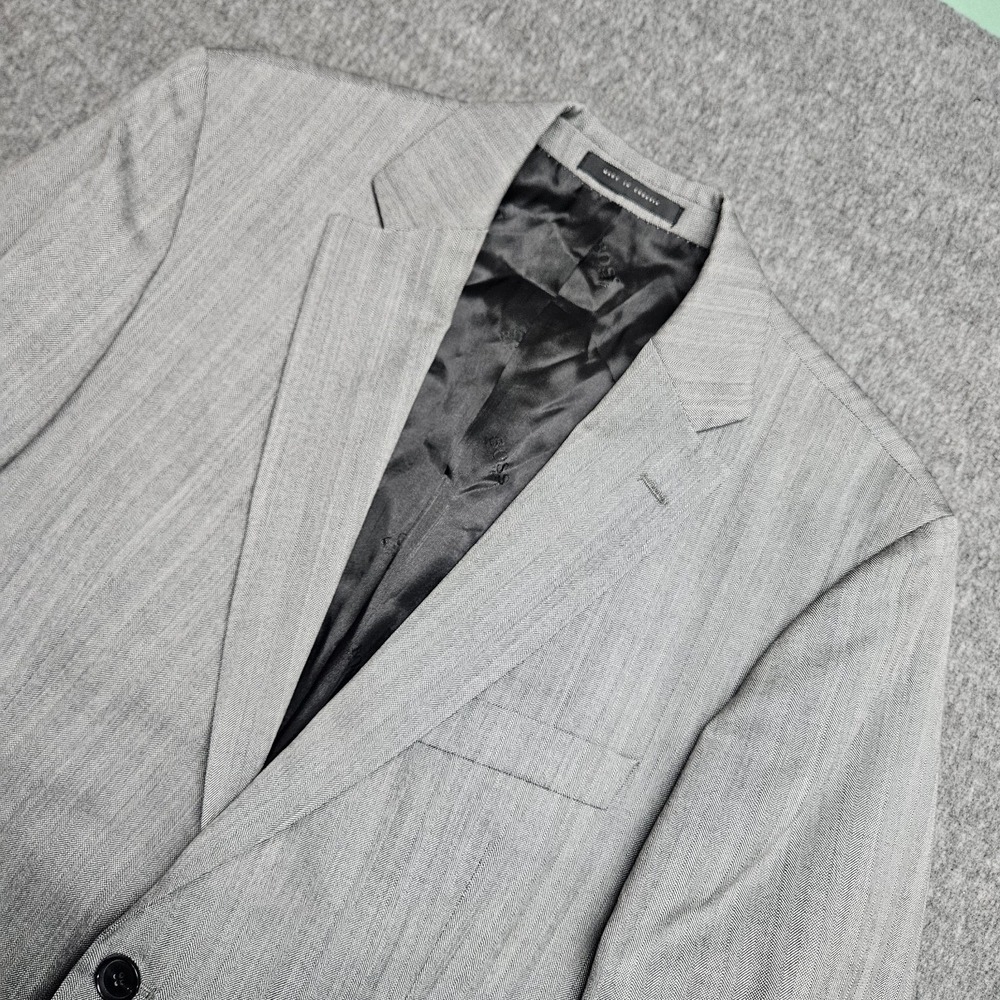 Hugo Boss Lanificio Tesse Biella Gray Herringbone Wool Blazer Sport Coat 40R